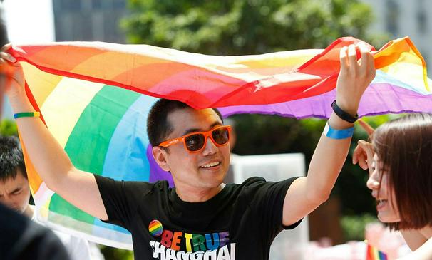 “The doctors said it was all due to the spirit of my dead parrot” 